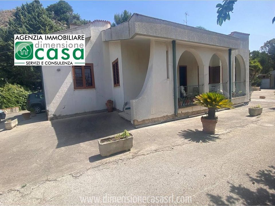 Villa i Caltanissetta, Caltanissetta - bilde 1