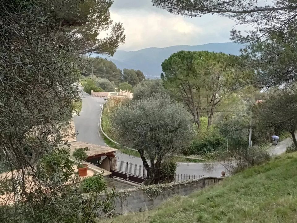 Helårsgrund i Cantaron, Alpes-Maritimes - foto 1