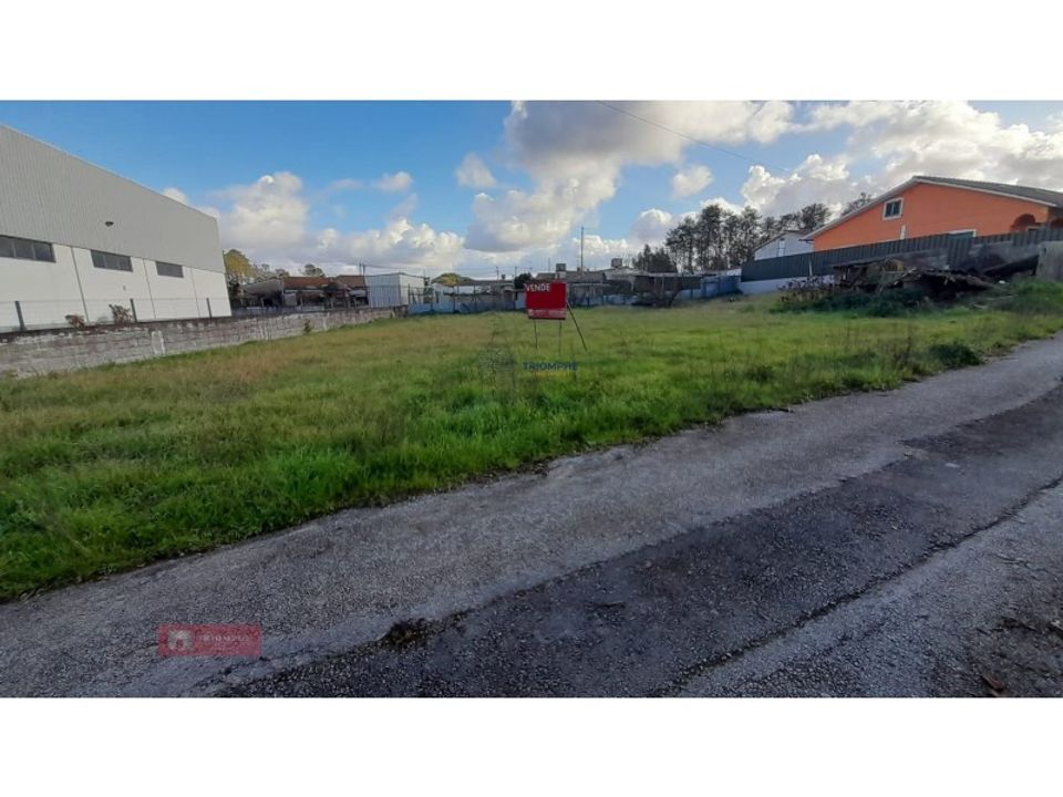 Helårsgrund i Casal dos Claros, Leiria - foto 1