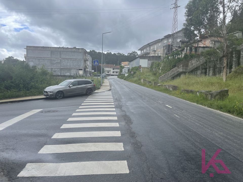 Helårsgrund i Celorico de Basto, Braga - foto 1