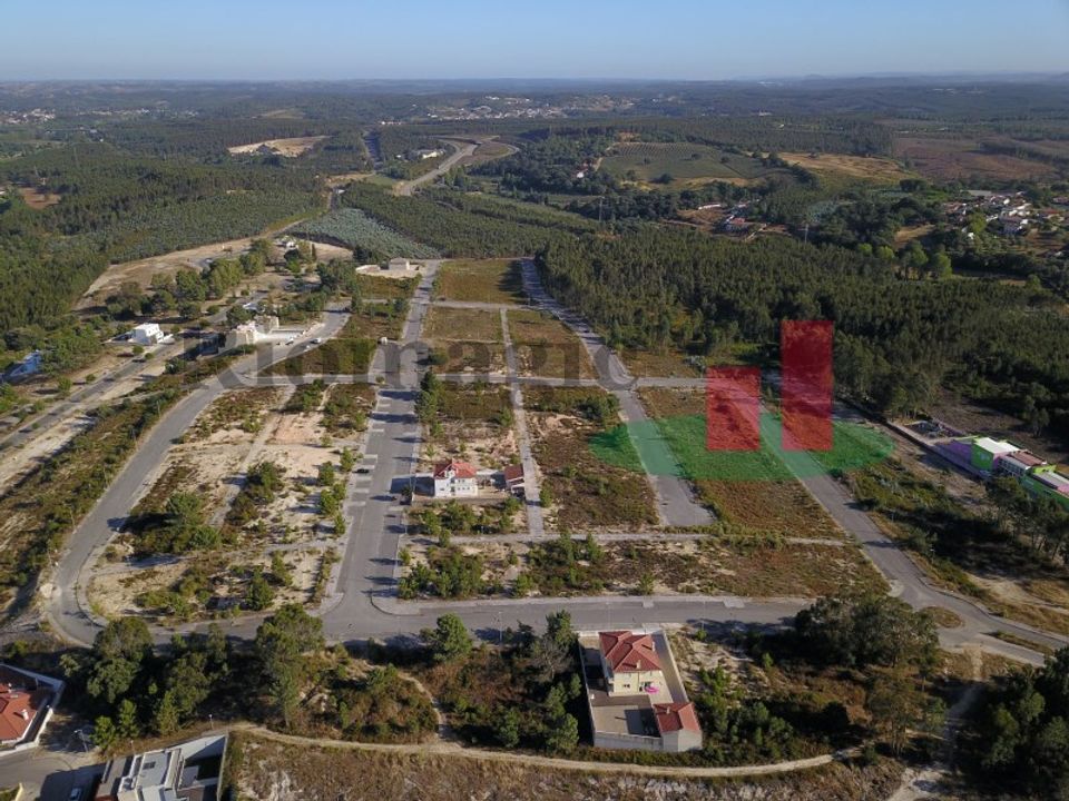 Helårsgrund i Rio Maior, Santarem - foto 1