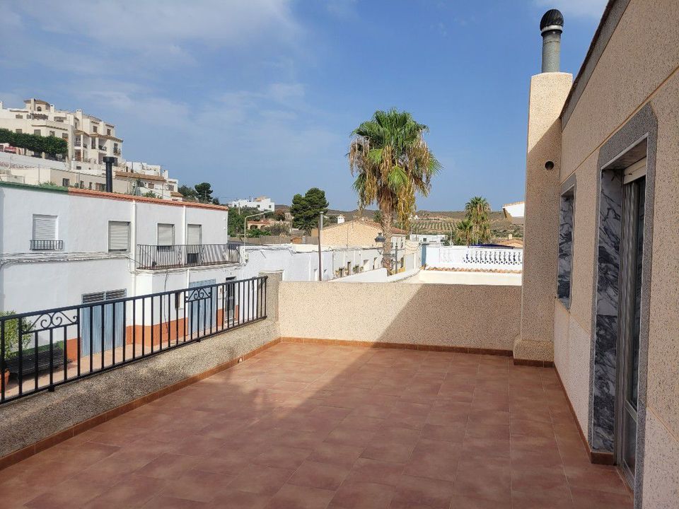 Casa unifamiliar a Lucainena De Las Torres, Almeria - foto 1
