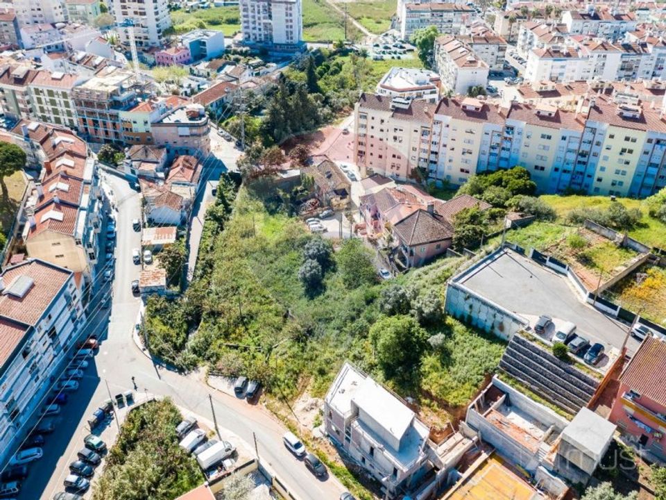 Helårsgrund i Odivelas, Lisbon - foto 2
