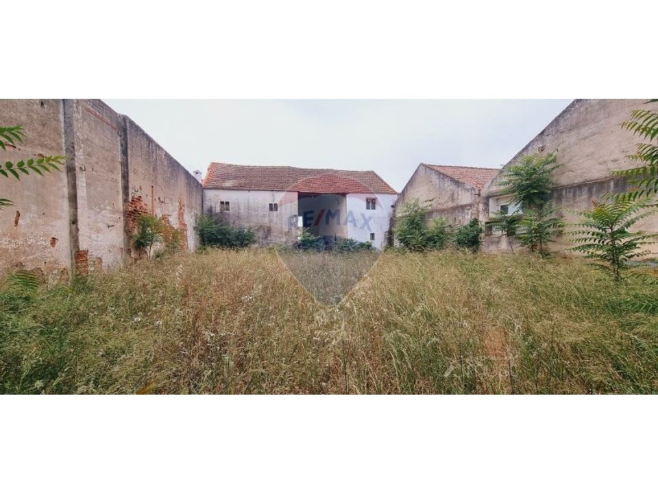 Helårsgrund i Montemor-o-Novo, Evora - foto 1
