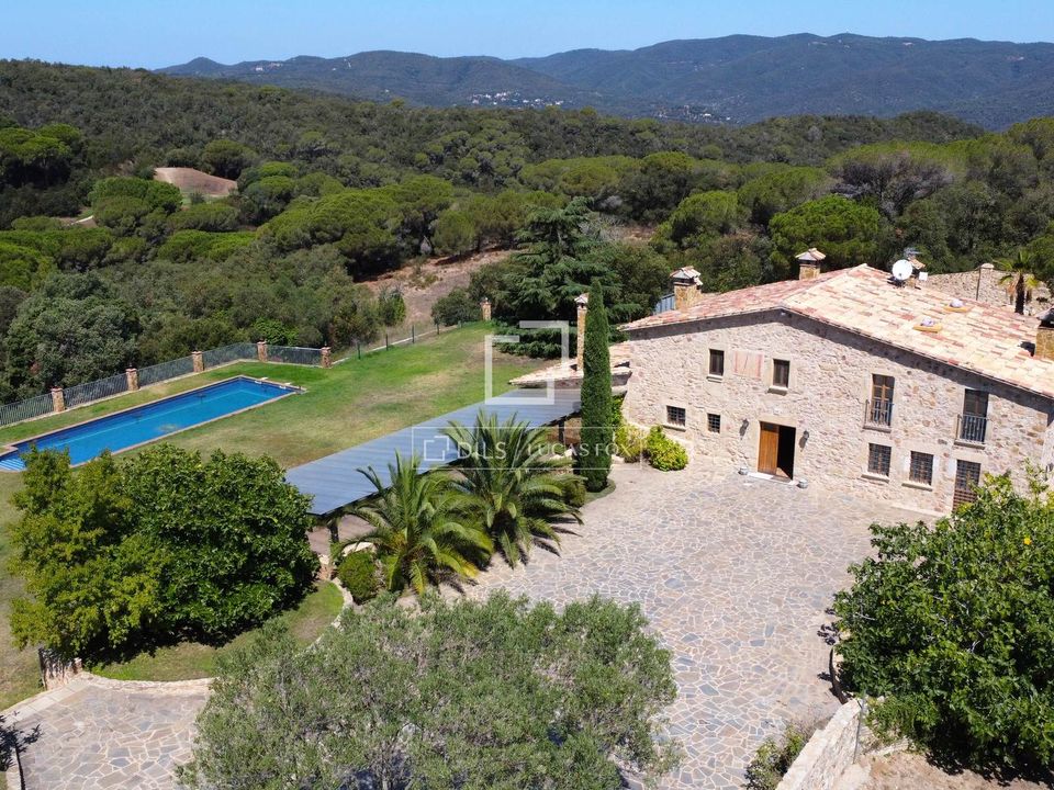 Villa i Castell-Platja D'aro, Gerona - foto 1