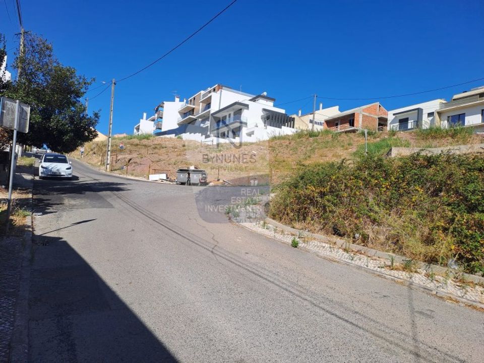 Helårsgrund i Odivelas, Lisbon - foto 2