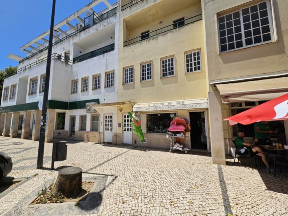 Erhvervsejendom i Algoz, Faro - foto 1