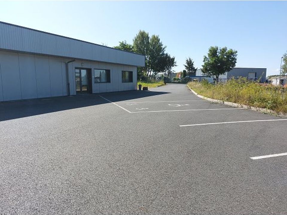 Erhvervsejendom i Donzenac, Correze - foto 5