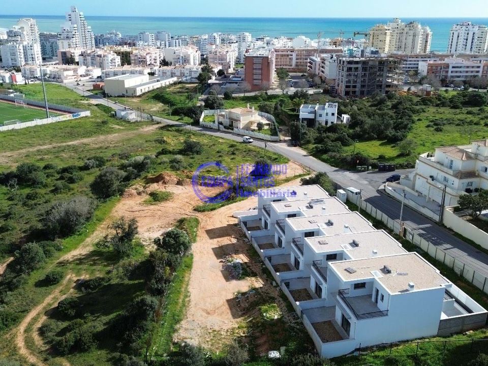Villa i Armacao de Pera, Faro - foto 1