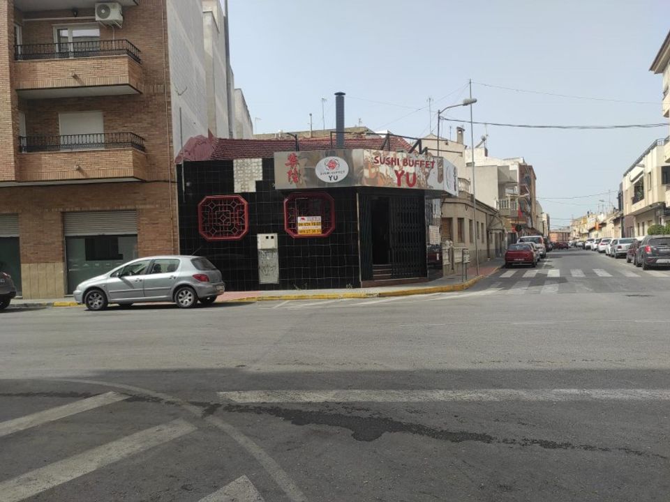 Erhvervsejendom i Almoradi, Alicante - foto 1