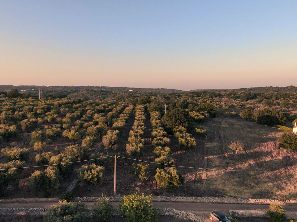 Helårsgrund i Ostuni, Brindisi - foto 1