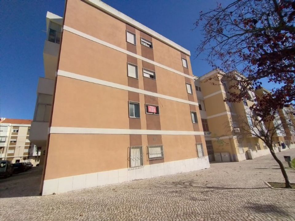 Lejlighed i Baixa da Banheira, Setubal - foto 1