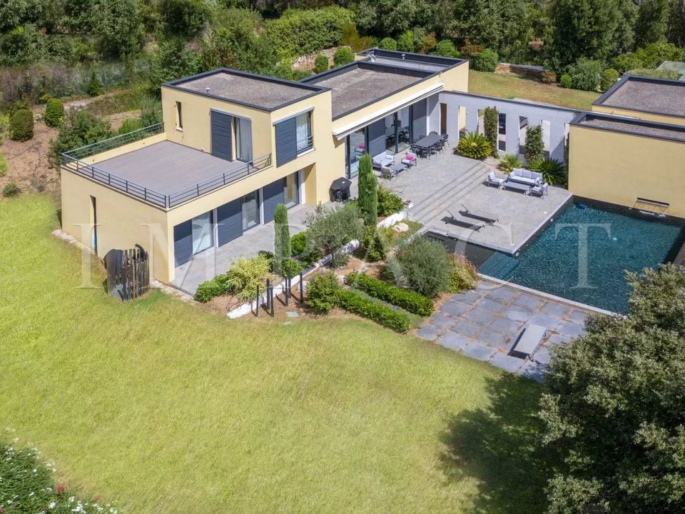 Villa i Biot, Alpes-Maritimes - foto 1