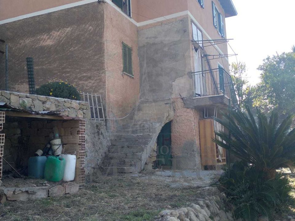 Byhus i Ventimiglia, Imperia - foto 1