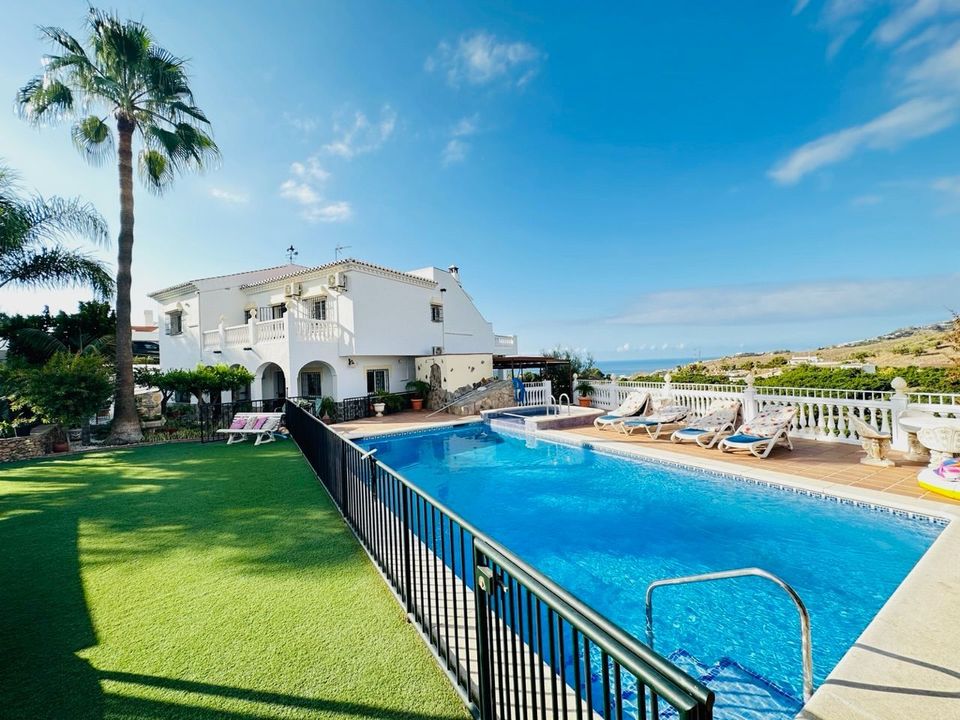 Villa i Nerja, Malaga - foto 2