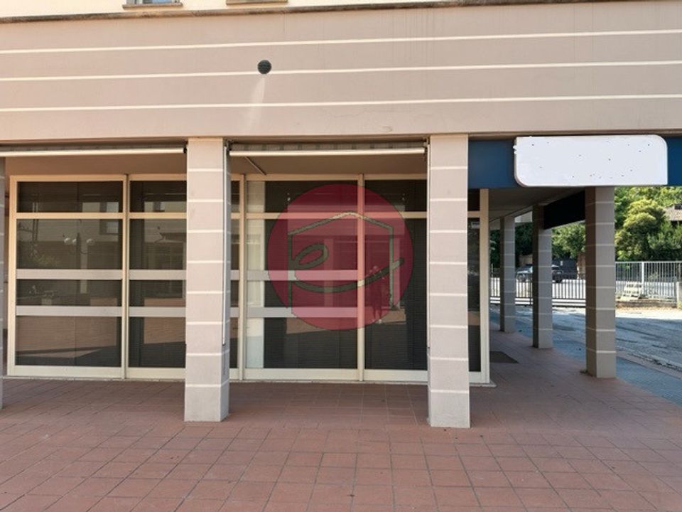 Commercial property in Savignano sul Rubicone, Forli-Cesena - photo 4