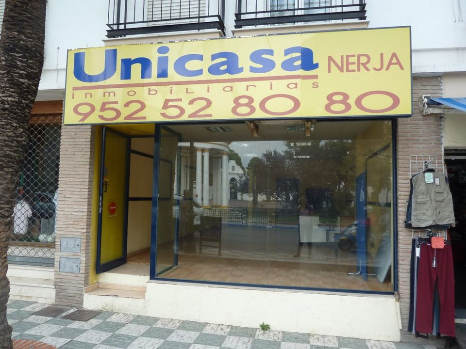 Erhvervsejendom i Nerja, Malaga - foto 1