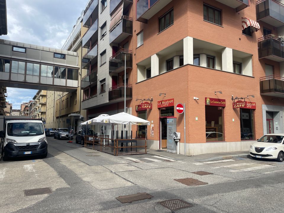 Erhvervsejendom i Torino, Turin - foto 1
