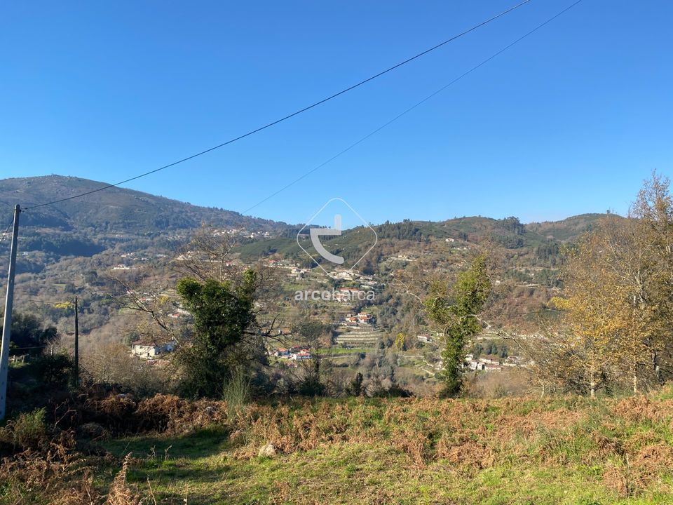 Helårsgrund i Arcos de Valdevez, Viana do Castelo - foto 1