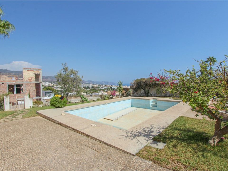 Villa i Nerja, Malaga - foto 3