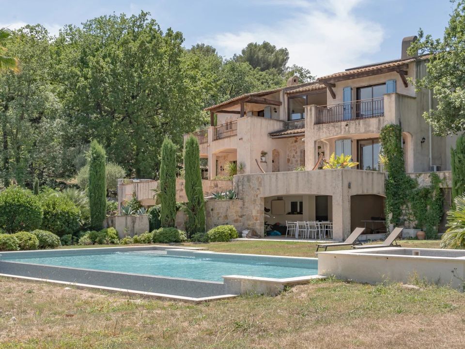 Landejendom i Roquefort-les-Pins, Alpes-Maritimes - foto 1