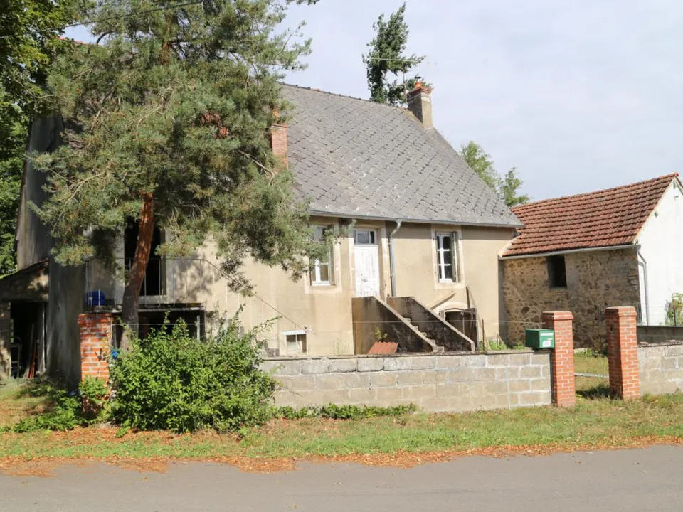 Herregård i Charbonnat, Saone-et-Loire - bilde 1