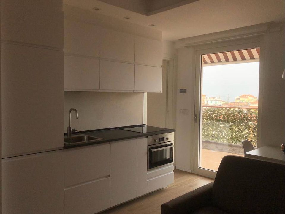 Apartment in San Benedetto Del Tronto, Ascoli Piceno - photo 4