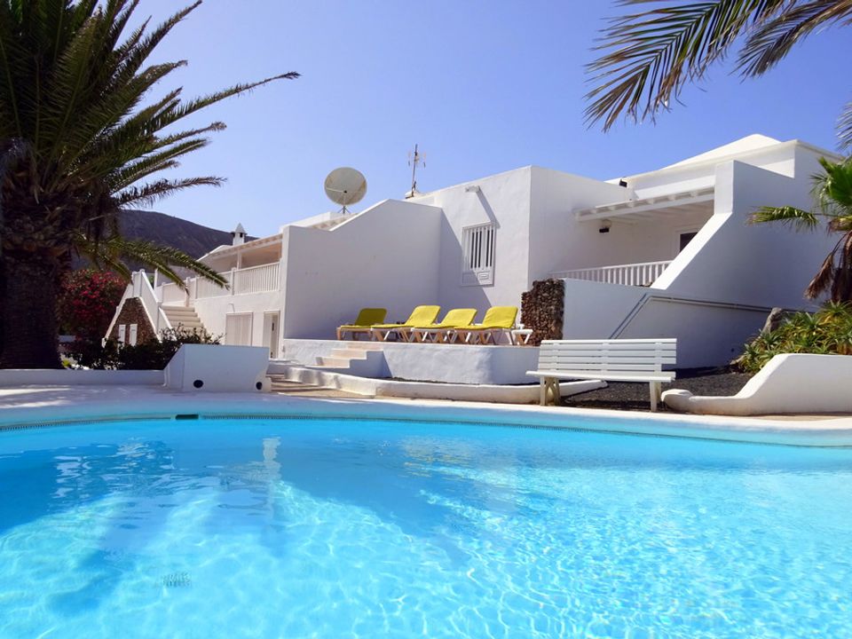 Villa i Playa Blanca (Yaiza), Lanzarote - foto 1