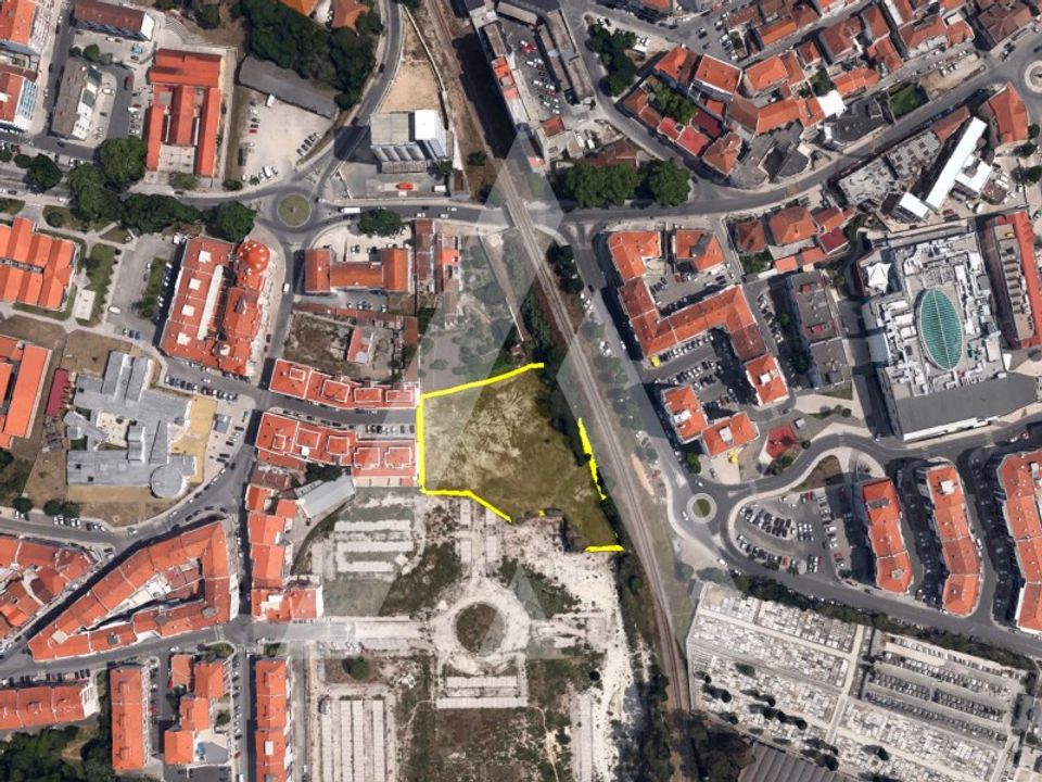 Helårsgrund i Santo Onofre e Serra do Bouro, Leiria - foto 1
