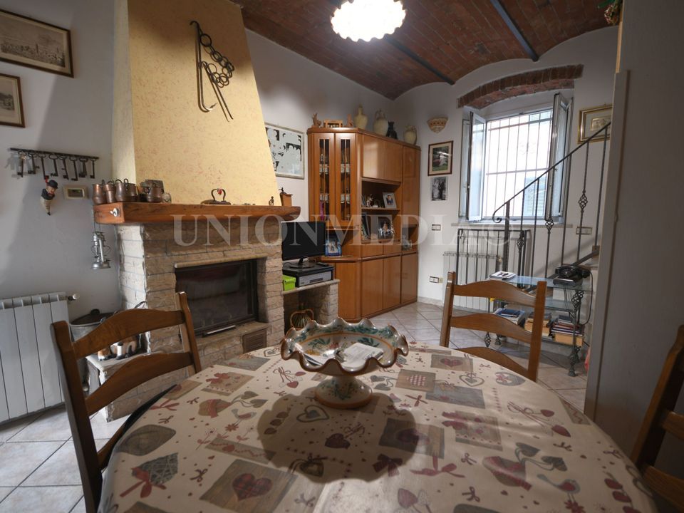 Byhus i Sarzana, La Spezia - foto 1