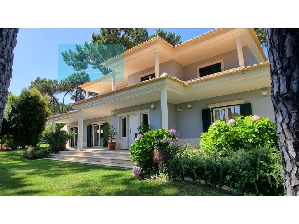 Villa in Almada, Setubal - foto 1