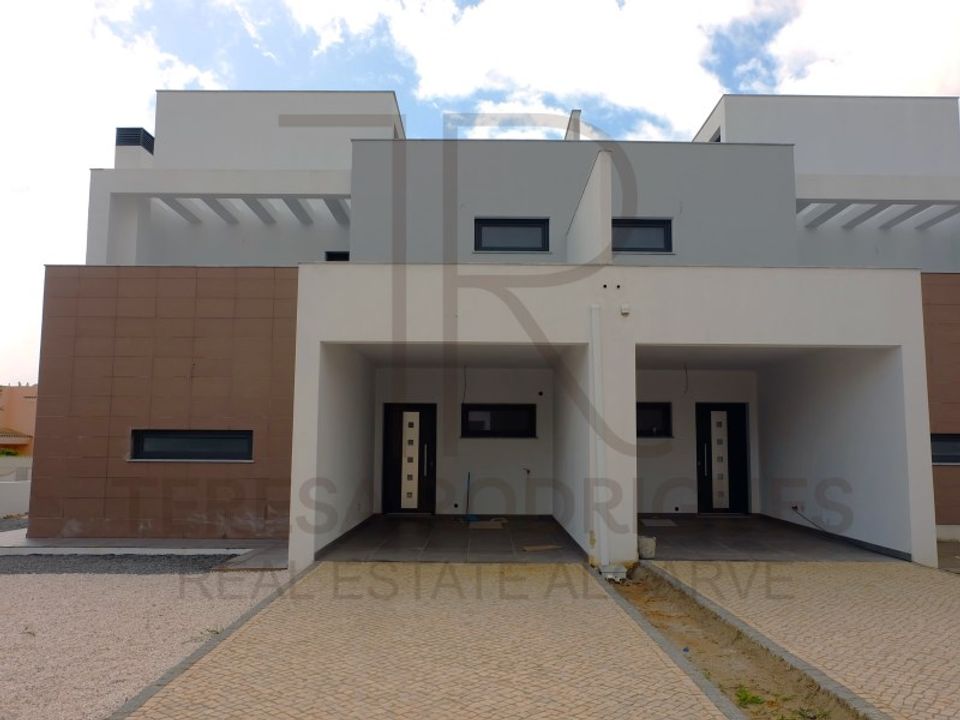 Villa i Armacao de Pera, Faro - foto 1