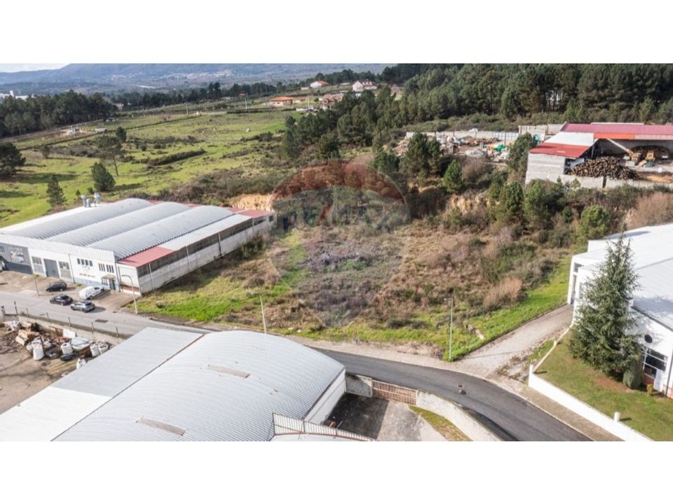 Erhvervsejendom i Santa Cruz-Trindade e Sanjurge, Vila Real - foto 5
