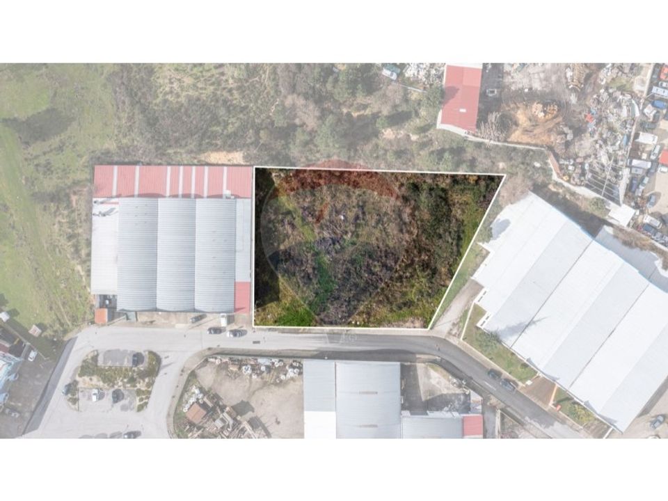 Erhvervsejendom i Santa Cruz-Trindade e Sanjurge, Vila Real - foto 1