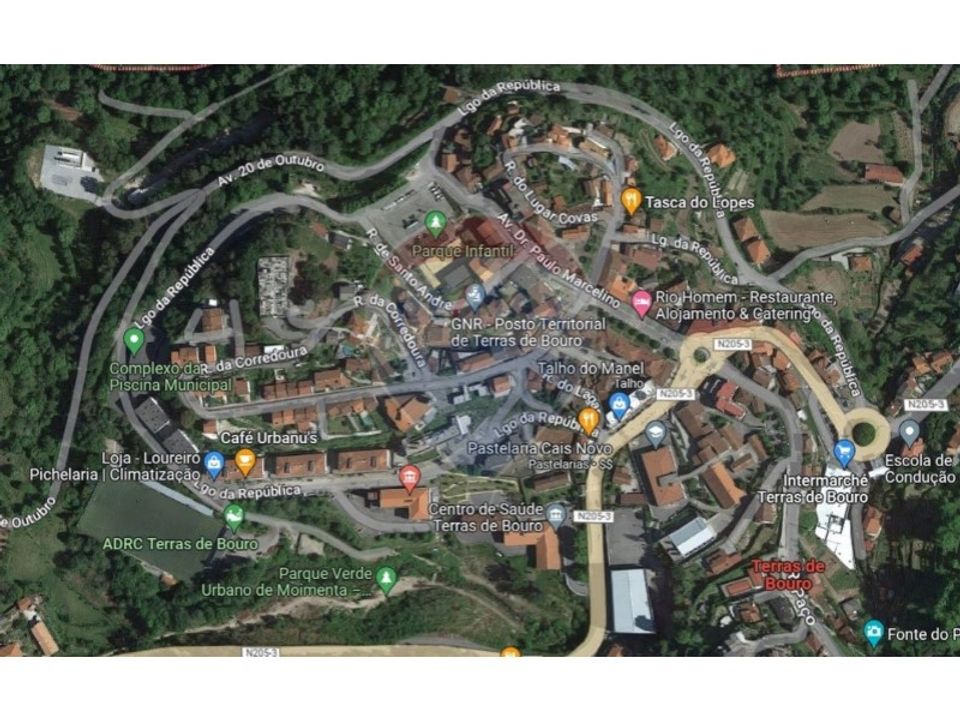 Commercial property in Moimenta, Braga - photo 3