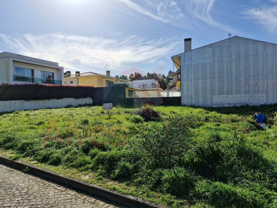 Helårsgrund i Nogueira, Porto - foto 1