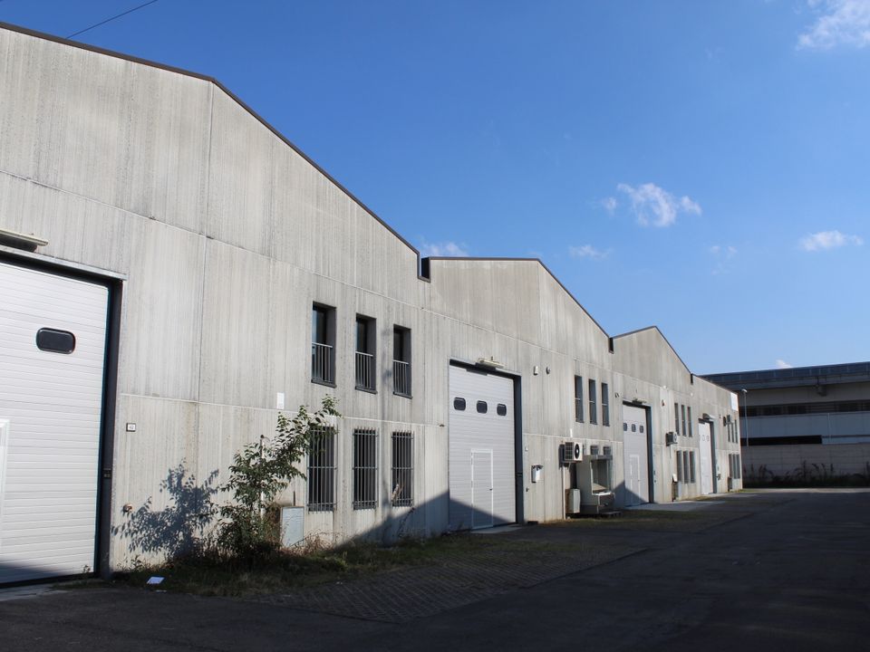 Erhvervsejendom i Cavriago, Reggio Emilia - foto 1