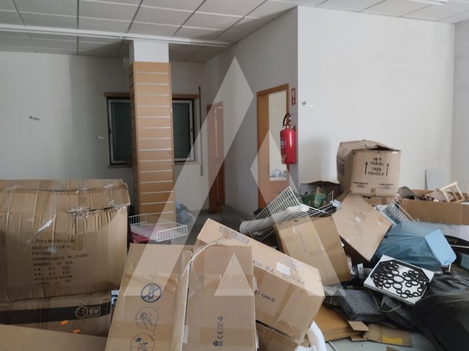 Erhvervsejendom i Mira de Aire, Leiria - foto 3