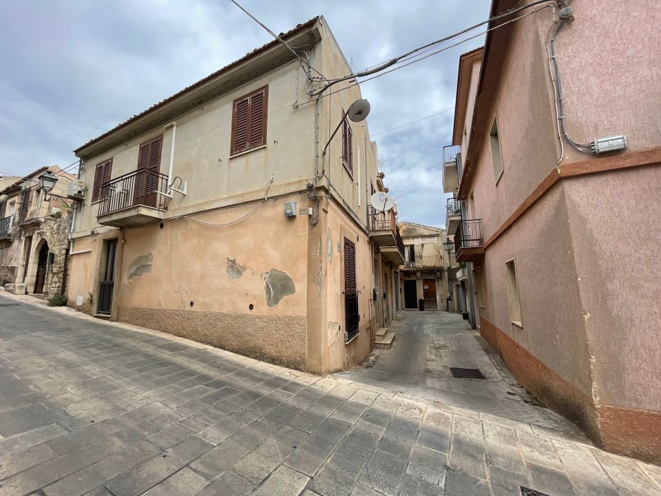 Byhus i Modica, Ragusa - foto 1