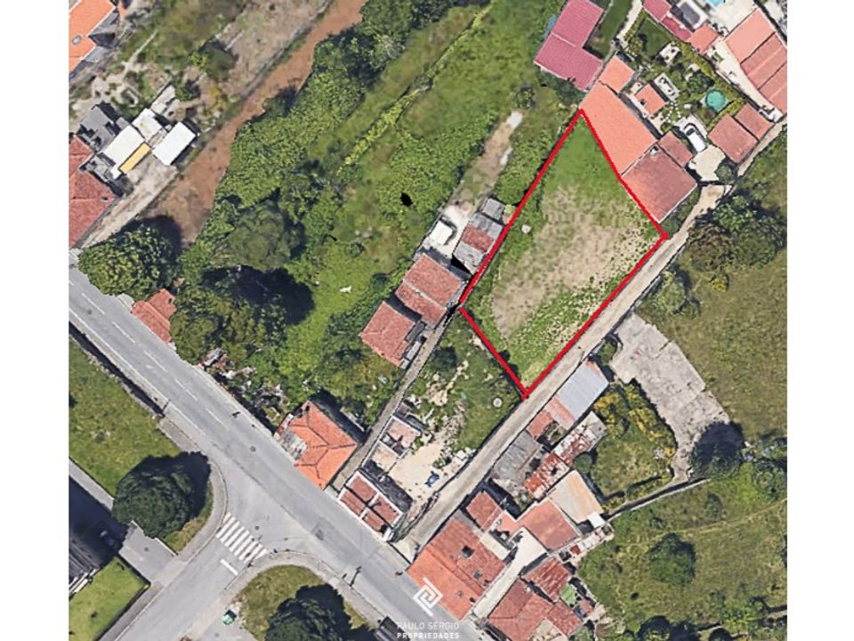 Helårsgrund i Pedroso, Porto - foto 1