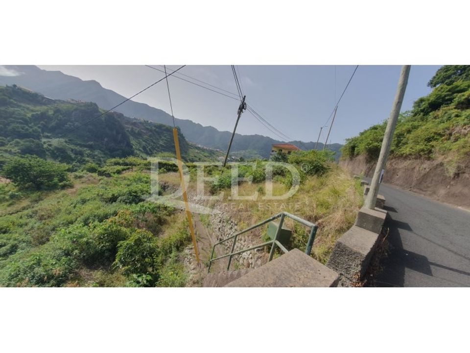Helårsgrund i Machico, Madeira - foto 1