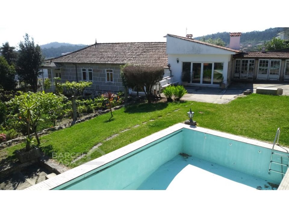 Farm i Curvos, Braga - foto 1