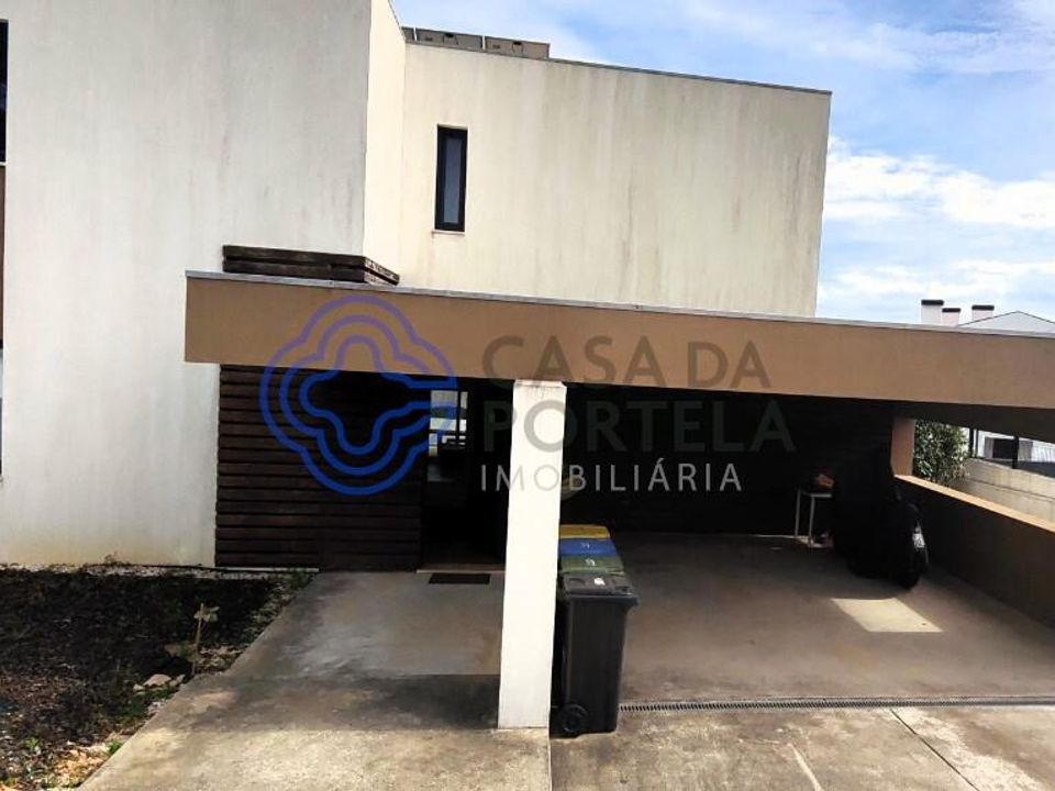 Byhus i Sao Joao da Madeira, Aveiro - foto 1