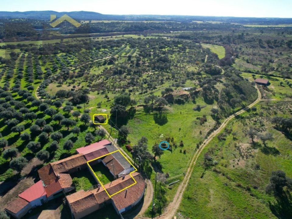 Gård i Escalos de Baixo, Castelo Branco - bilde 1