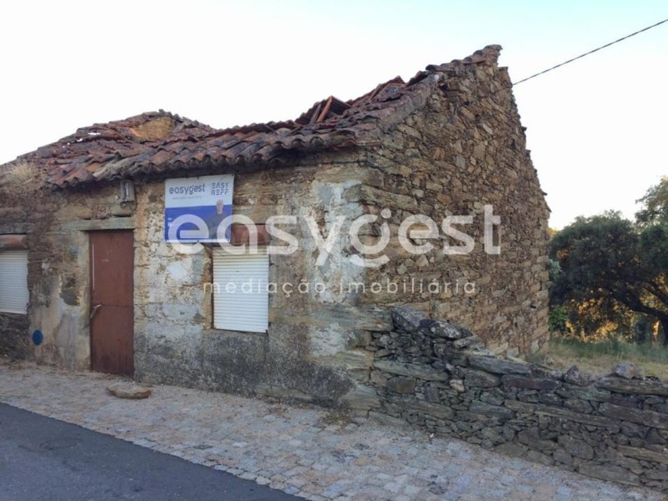 Helårsgrund i Cebolais de Cima, Castelo Branco - foto 1