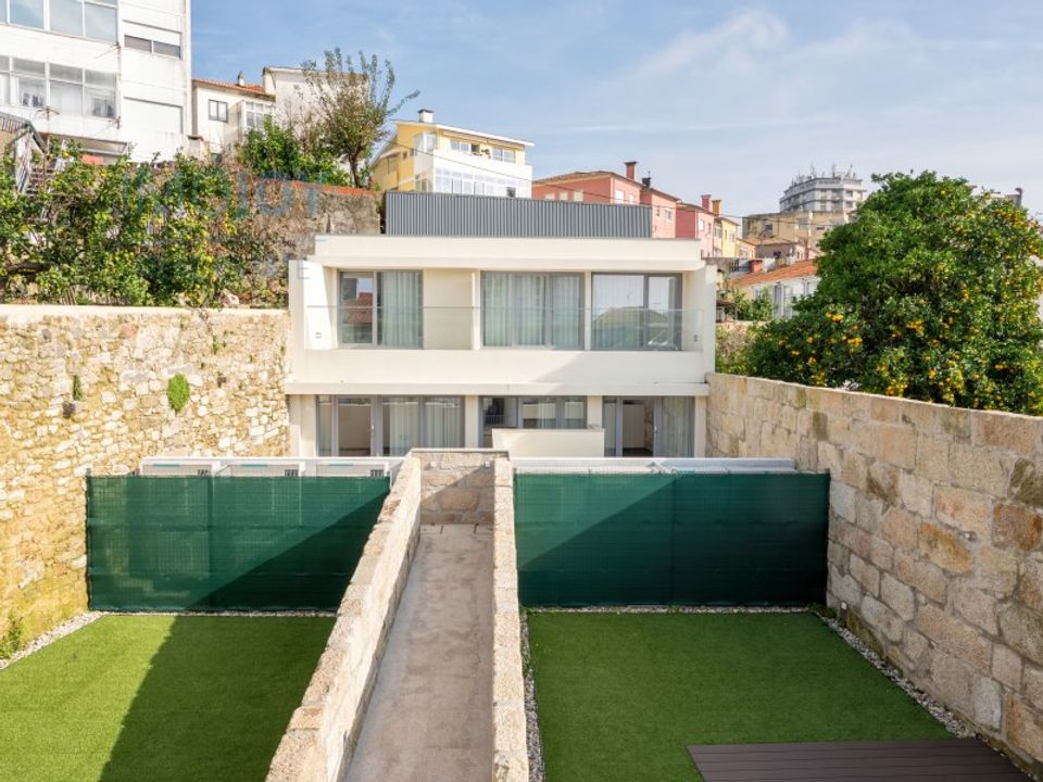 Lejlighed i Santa Marinha do Zezere, Porto - foto 1
