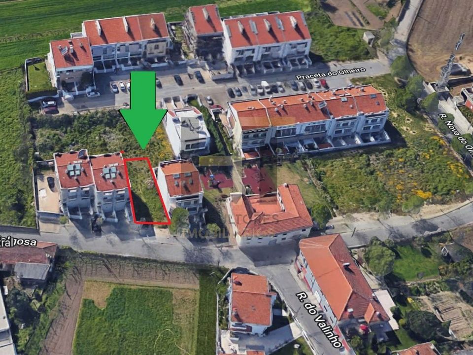 Helårsgrund i Maia, Porto - foto 1