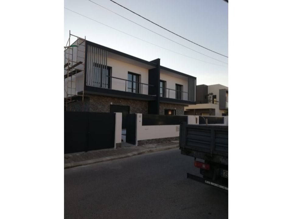 Byhus i Seixal, Setubal - foto 2