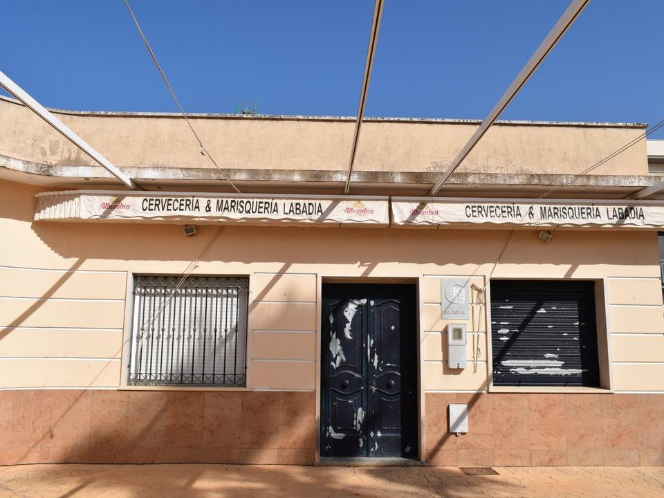 Erhvervsejendom i San Bartolome De La Torre, Huelva - foto 3