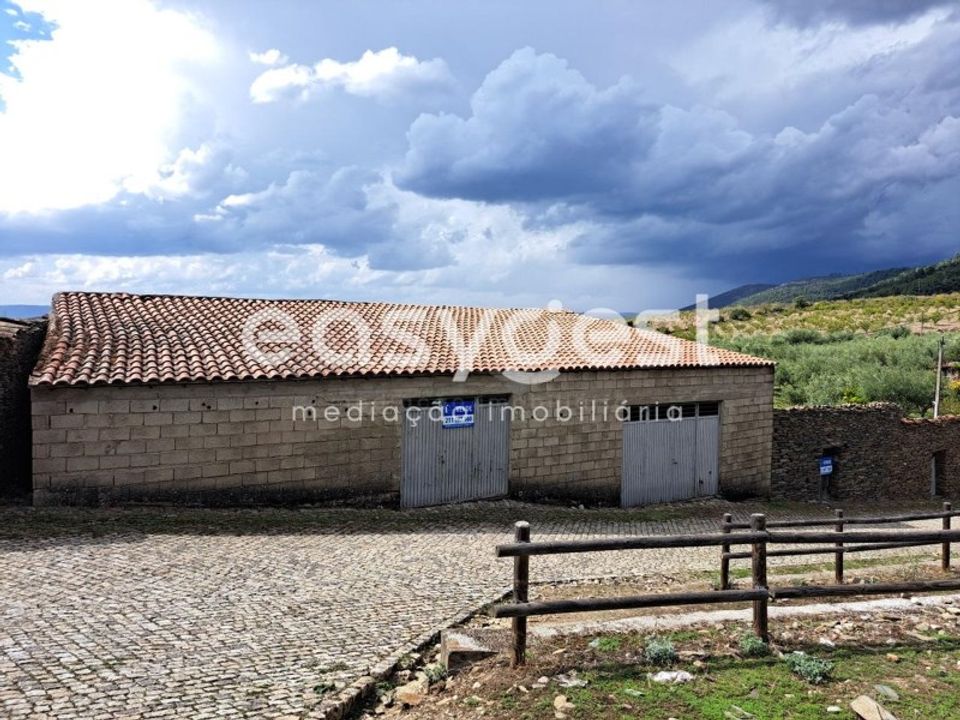 Erhvervsejendom i Torre de Moncorvo, Braganca - foto 3